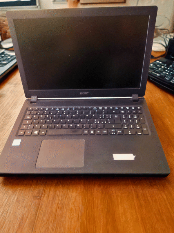 IMG_20250514_181300 - Modifié Acer ASPIRE A315-51