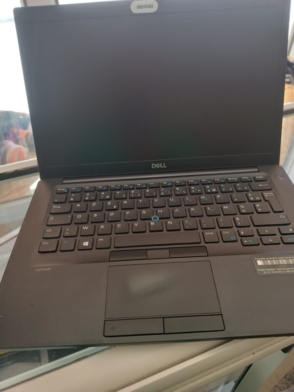 DELL LATITUDE 7490 I5 7TH Gen 8GB Ram 256GB SSD 14inch HD Win 10/11 Pro
