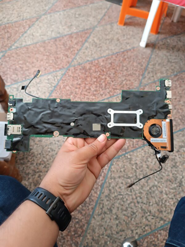 MOTHER BOARD(carte mère)LENOVO X260/X270