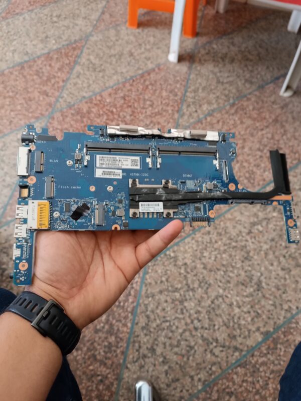 MOTHER BOARD(carte mère) HP ELITEBOOK 820 G2