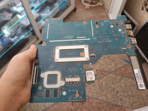 IMG_20250731_123256 Carte mère ZS050 AS056 LA-B972P LA-A992P pour ordinateur portable HP Pavilion 15-R 250 G3 avec processeur i3 i5-5200U
