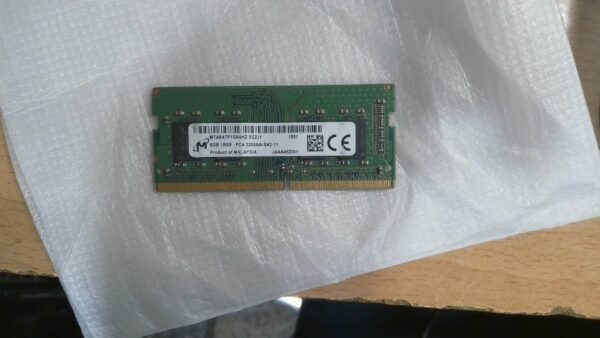 Barrette mémoire RAM MICRON – 8GB DDR4 3200 MHz SO-DIMM